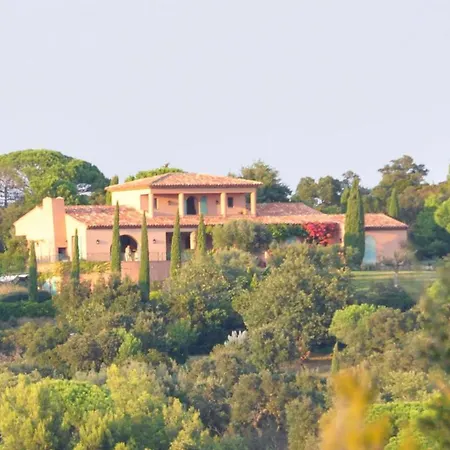 Elegante A + Piscine Villa *